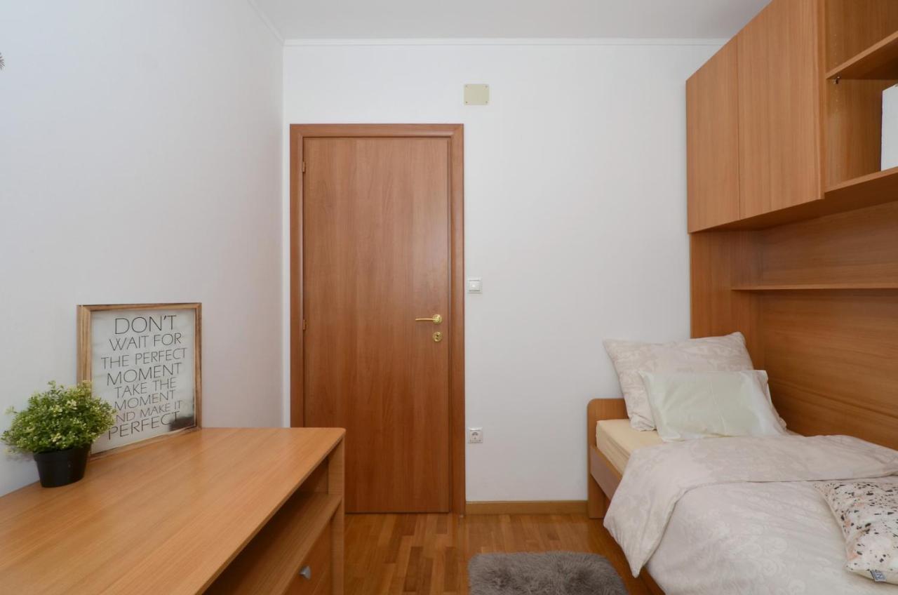 Apartmani Adela Solin Exterior photo