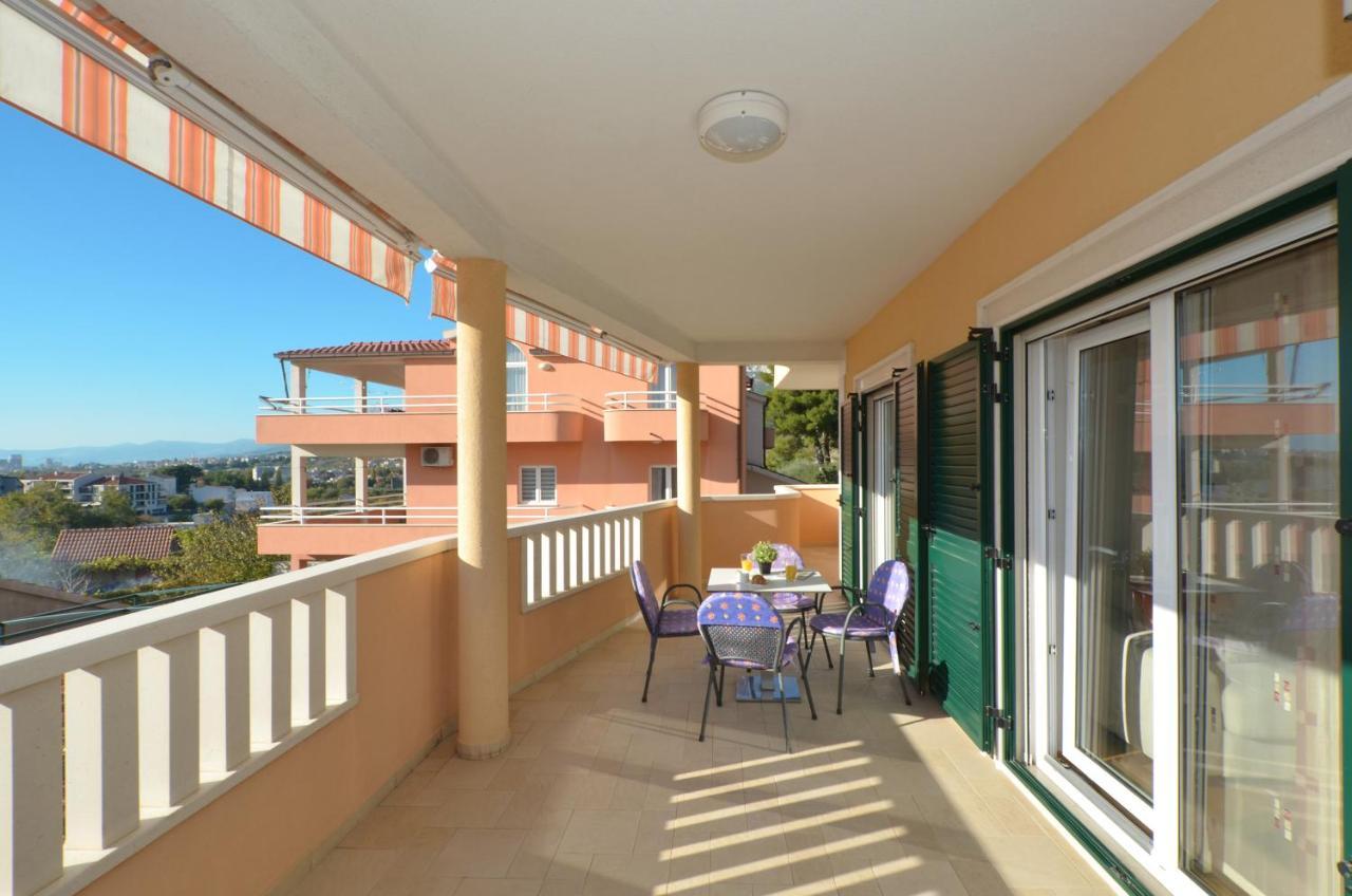 Apartmani Adela Solin Exterior photo